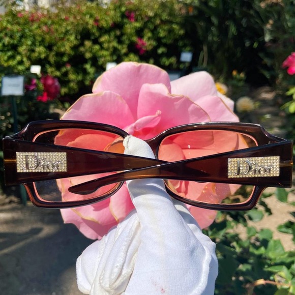 early 2000s Dior sunglasses these - Picture 1 of 4